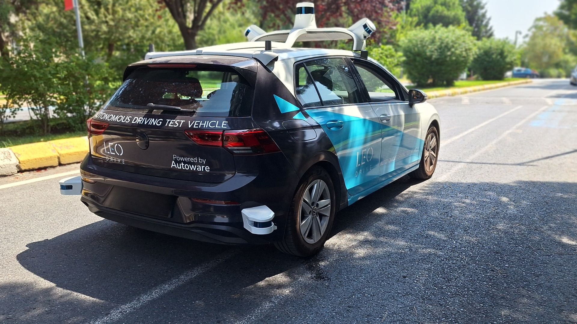 Autonomous Driving Test Vehicle